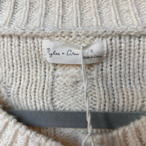 Rylee + Cru Cream Bobble Cable-Knit Button Cardigan - Picture 2 of 3